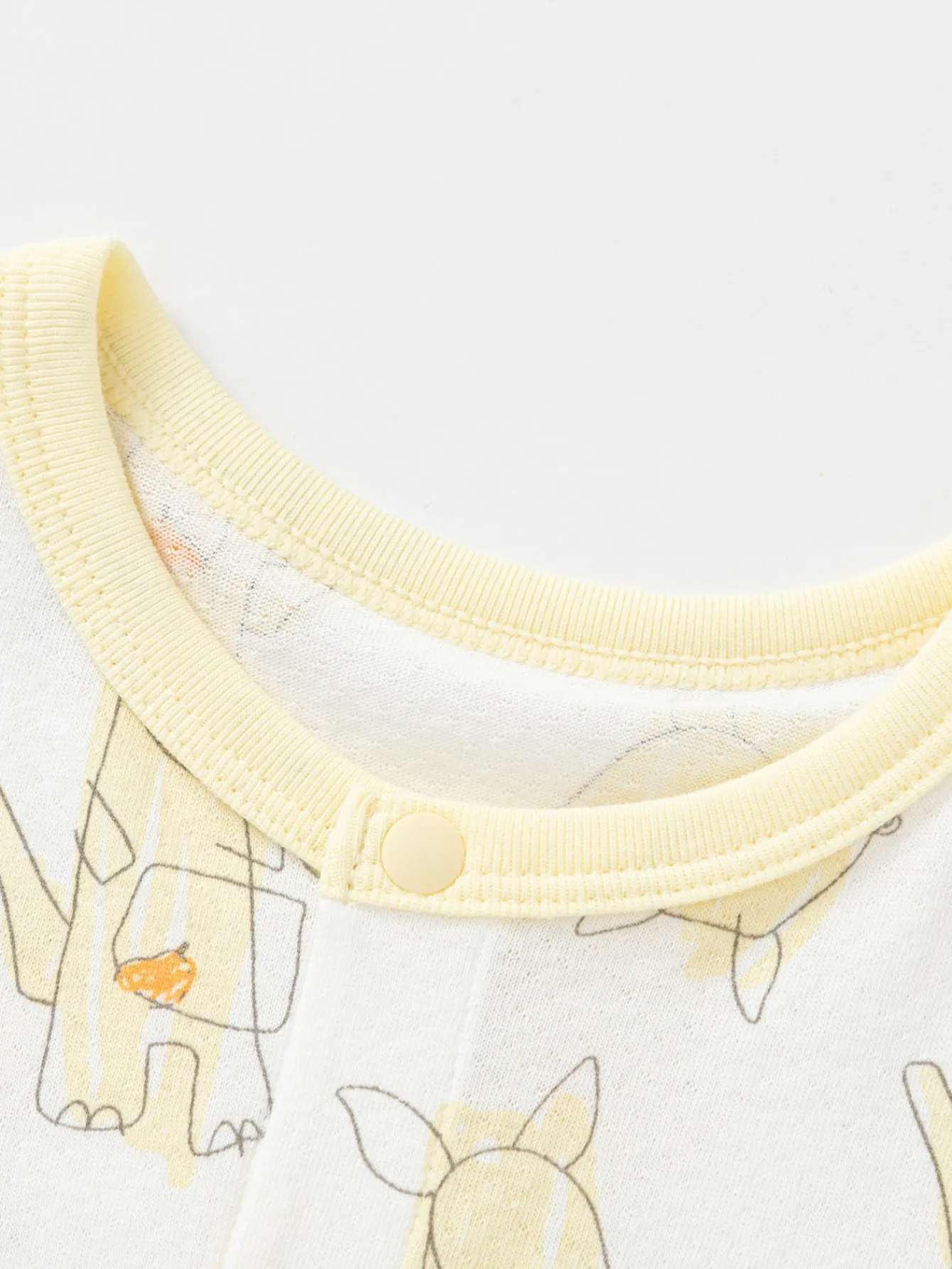 Balabala Baby Unisex Basic Style Baby Underwear Straight Open Jumpsuit White Yellow Hue Fashion