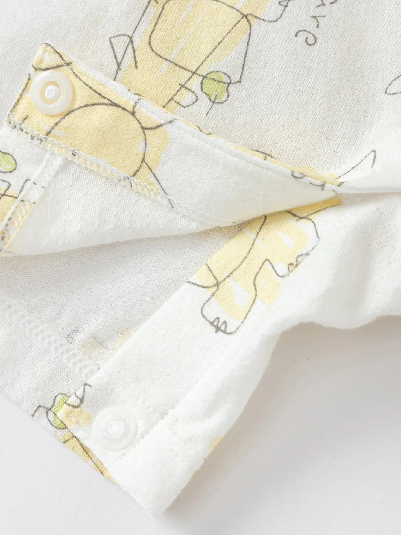 Balabala Baby Unisex Basic Style Baby Underwear Straight Open Jumpsuit White Yellow Hue Fashion