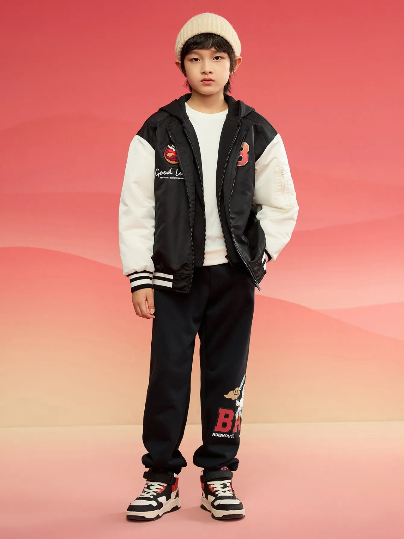 barabara_childrens_jackets_boys_cotton_clothing__new_winter_tops_waterproof_clothing_flight_suit_8.webp Balabala Barabara children's jackets boys cotton clothing 2025 new winter tops waterproof clothing flight suit Flash Sale