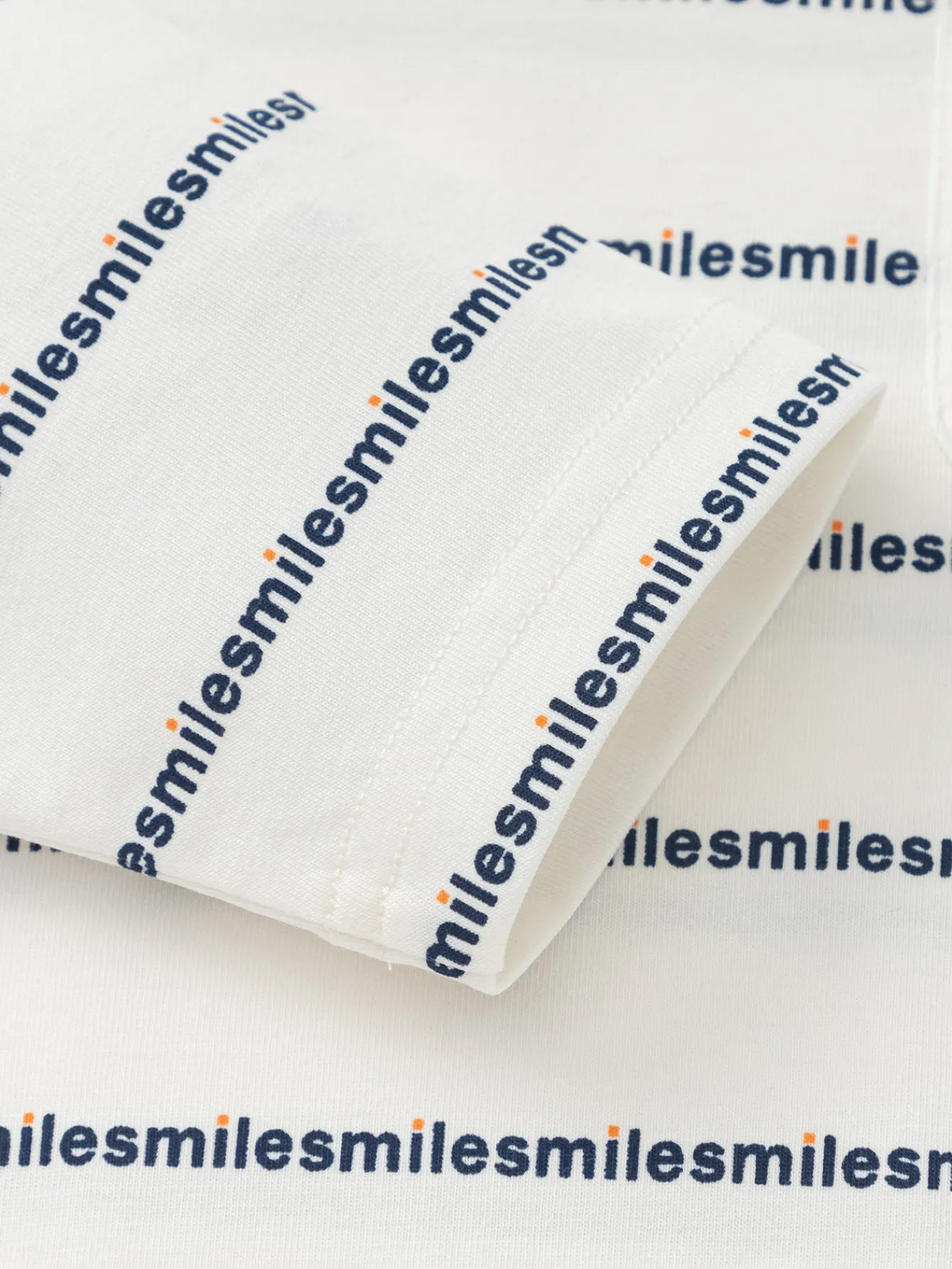 Balabala Long Sleeve T-Shirt 2025 New Spring Style for Boys' Toddlers Round V-Neck Long Sleeve T-Shirt Fashion