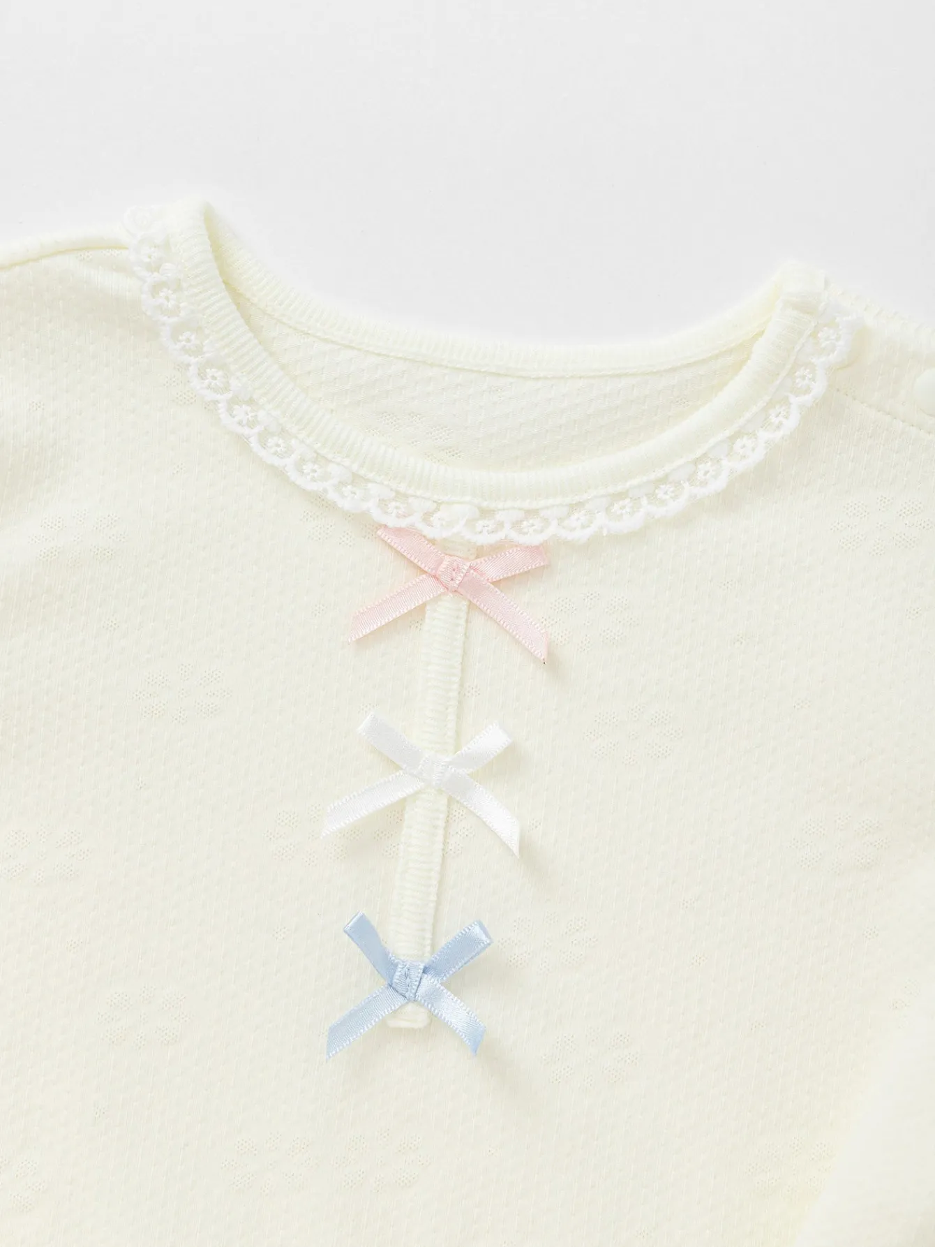 long_sleeve_tshirt__spring_new_arrival_for_baby_girl_round_vneck_long_sleeve_tshirt_8.webp Balabala Long Sleeve T-Shirt 2025 Spring New Arrival for Baby Girl Round V-Neck Long Sleeve T-Shirt Outlet