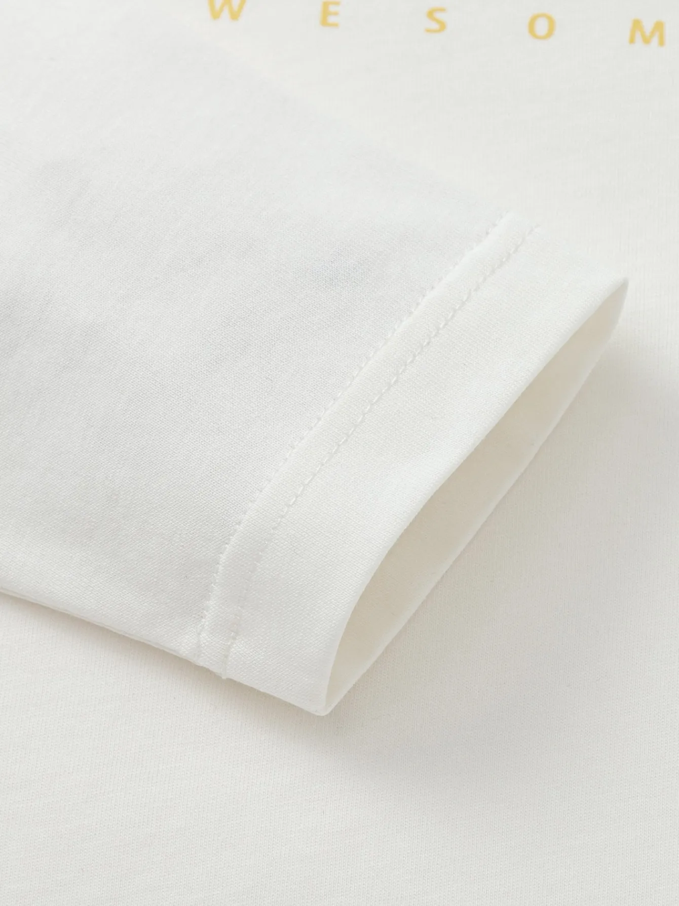 long_sleeve_tshirt__spring_new_boys_and_girls_round_neck_vneck_tshirt_3.webp Balabala Long Sleeve T-Shirt 2025 Spring New Boys and Girls Round Neck V-Neck T-Shirt Off-white New