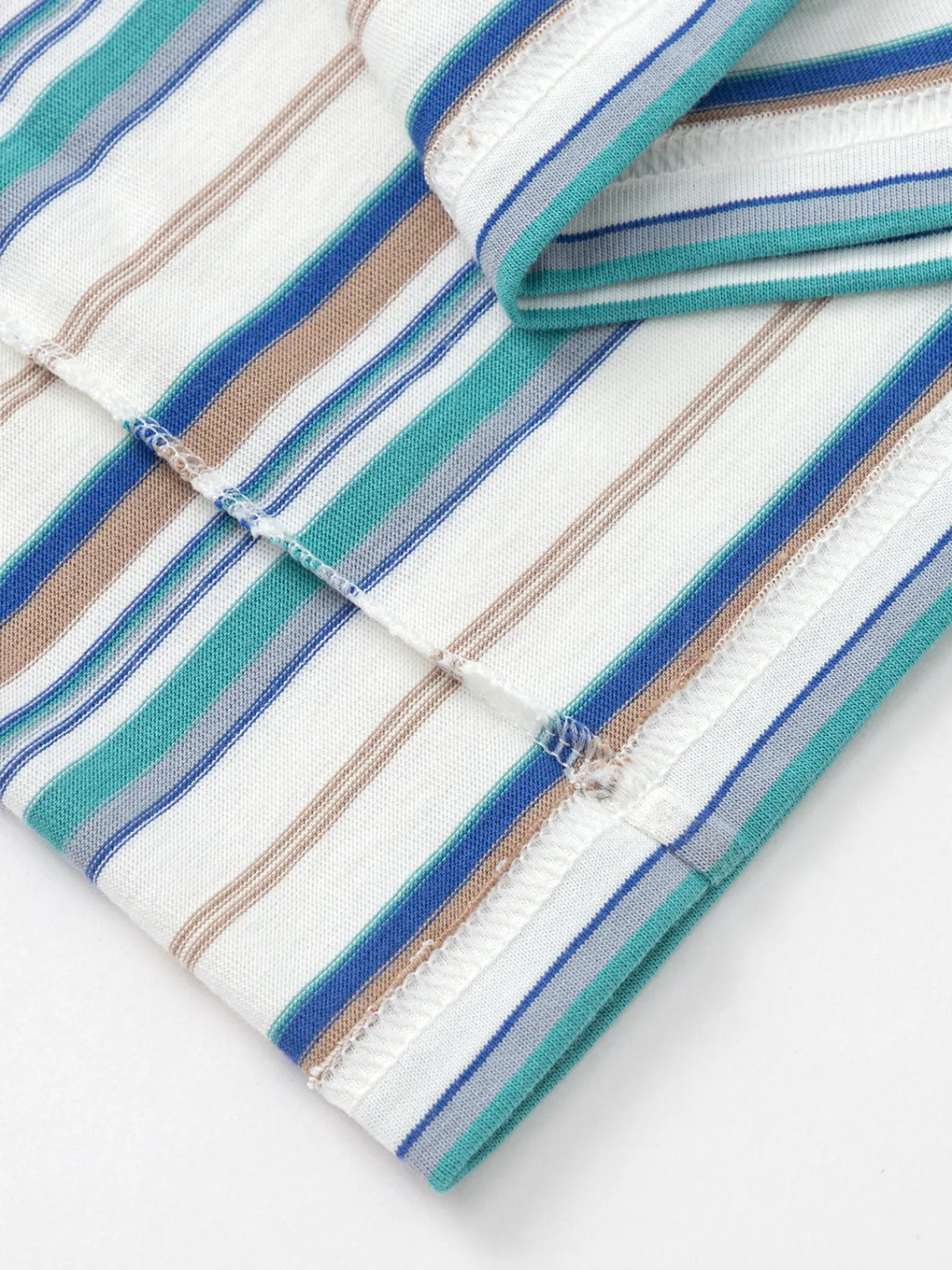 Balabala Long-sleeved T-shirt 2025 Spring New Boy Toddler Round V-neck Long-sleeved T-shirt Blue White Cheap